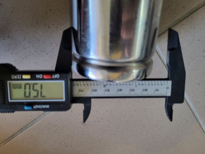 Глубинный скважинный насос с баком и автоматикой